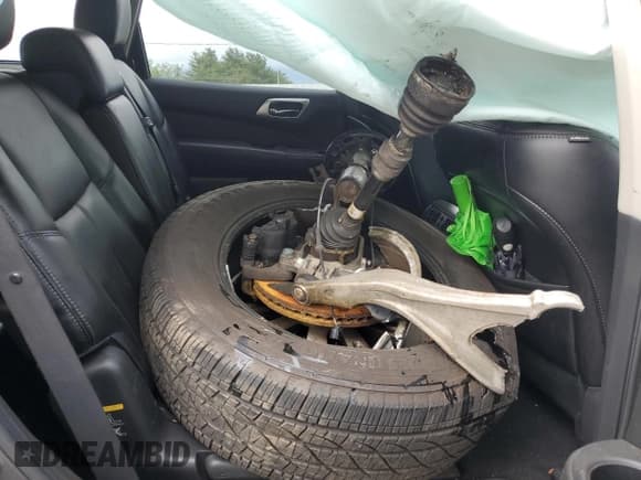 ✅ 2015 Nissan Pathfinder SL • VIN: 5N1AR2MM3FC601943 • Lot: 56556445. Wystawiony na Copart z przebiegiem Nie podano. Bezpłatny archiwum sprzedaży aukcyjnych z USA i szczegółowy raport historii pojazdu na DreamBid. Zdjęcie 10.