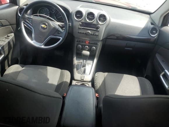 ✅ 2013 Chevrolet Captiva Sport LS • VIN: 3GNAL2EK3DS623166 • Lot: 57263435. Wystawiony na Copart z przebiegiem 140 114 mil. Bezpłatny archiwum sprzedaży aukcyjnych z USA i szczegółowy raport historii pojazdu na DreamBid. Zdjęcie 8.