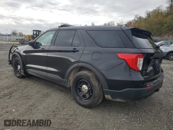 ✅ 2020 Ford Police Interceptor Utility • VIN: 1FM5K8AB3LGD08883 • Лот: 86452455. Опубликован ранее на Copart с пробегом 61 787 миль. Бесплатный доступ к архиву аукционных продаж из США и подробный отчёт об истории автомобиля на DreamBid. Изображение 2.