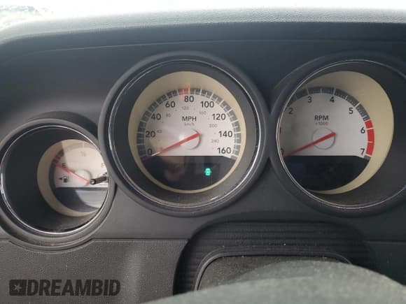 ✅ 2010 Dodge Challenger R/T Classic • VIN: 2B3CJ5DTXAH142575 • Lot: 44786545. Wystawiony na Copart z przebiegiem Nie podano. Bezpłatny archiwum sprzedaży aukcyjnych z USA i szczegółowy raport historii pojazdu na DreamBid. Zdjęcie 9.