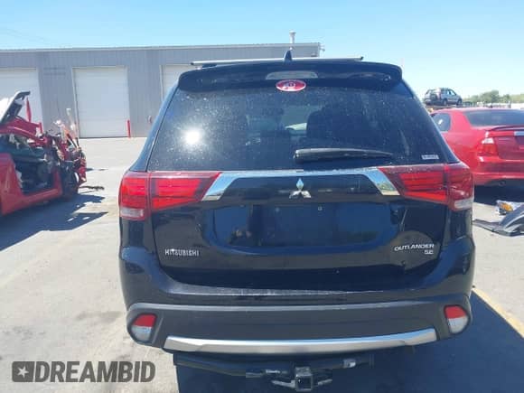 2017 Mitsubishi Outlander SE с VIN JA4AZ3A3XHZ070496, выставлен на аукционе IAAI как лот 43001702 с пробегом 137 230 миль миль и . История ставок и продаж доступна на DreamBid. Изображение 16.