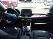 ✅ 2019 Hyundai Elantra • VIN: KMHH35LE6KU109519 • Lot: 42440088. Wystawiony na IAAI z przebiegiem 46 671 mil. Bezpłatny archiwum sprzedaży aukcyjnych z USA i szczegółowy raport historii pojazdu na DreamBid. Zdjęcie 5.