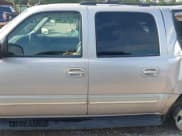 ✅ 2005 Chevrolet Suburban LS • VIN: 1GNEC16Z85J255741 • Lot: 42817907. Listed on IAAI with 383,855 mi. Free auction sales archive from the USA and detailed vehicle history report at DreamBid. Image 15.