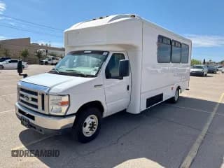 ✅ 2016 Ford Econoline Commercial • VIN: 1FDEE3FL3GDC20998 • Lot: 67320925. Listed on Copart with 166,011 mi. Free auction sales archive from the USA and detailed vehicle history report at DreamBid. Image 2.