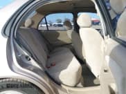 ✅ 1999 Toyota Corolla VE • VIN: 1NXBR18E7XZ160394 • Lot: 43848799. Wystawiony na IAAI z przebiegiem 227 273 mil. Bezpłatny archiwum sprzedaży aukcyjnych z USA i szczegółowy raport historii pojazdu na DreamBid. Zdjęcie 8.