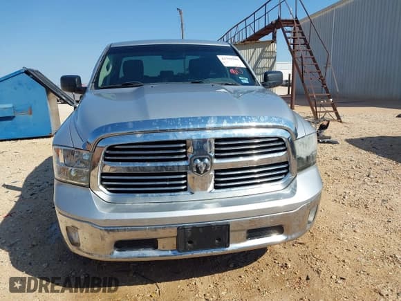 ✅ 2015 Ram 1500 SLT • VIN: 1C6RR6GT7FS553524 • Lot: 42791940. Listed on IAAI with 226,283 mi. Free auction sales archive from the USA and detailed vehicle history report at DreamBid. Image 12.