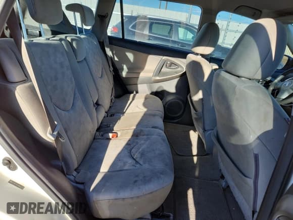 ✅ 2009 Toyota RAV4 • VIN: 2T3BF33V49W002519 • Lot: 92679875. Wystawiony na Copart z przebiegiem 188 569 mil. Bezpłatny archiwum sprzedaży aukcyjnych z USA i szczegółowy raport historii pojazdu na DreamBid. Zdjęcie 11.