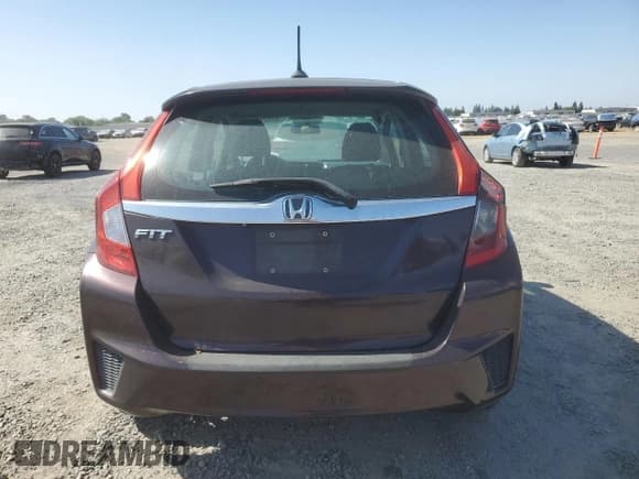 ✅ 2015 Honda Fit EX-L • VIN: 3HGGK5H80FM770366 • Lot: 62431595. Listed on Copart with 101,398 mi. Free auction sales archive from the USA and detailed vehicle history report at DreamBid. Image 6.