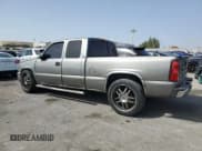 ✅ 2006 Chevrolet Silverado 1500 LT1 • VIN: 1GCEC19T26Z199072 • Лот: 71043424. Опубликован ранее на Copart с пробегом 248 828 миль. Бесплатный доступ к архиву аукционных продаж из США и подробный отчёт об истории автомобиля на DreamBid. Изображение 2.