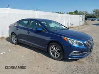 2015 Hyundai Sonata SE с VIN 5NPE24AF5FH148957, выставлен на аукционе IAAI как лот 43049780 с пробегом 166 871 миль миль и . История ставок и продаж доступна на DreamBid. Изображение 1.