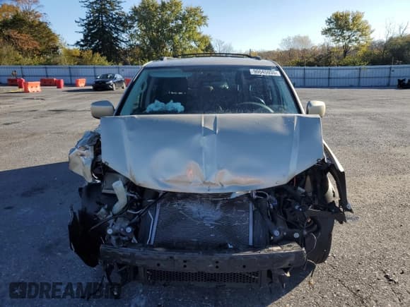 ✅ 2010 Dodge Grand Caravan SXT • VIN: 2D4RN5D1XAR282442 • Lot: 90045935. Wystawiony na Copart z przebiegiem 85 012 mil. Bezpłatny archiwum sprzedaży aukcyjnych z USA i szczegółowy raport historii pojazdu na DreamBid. Zdjęcie 5.