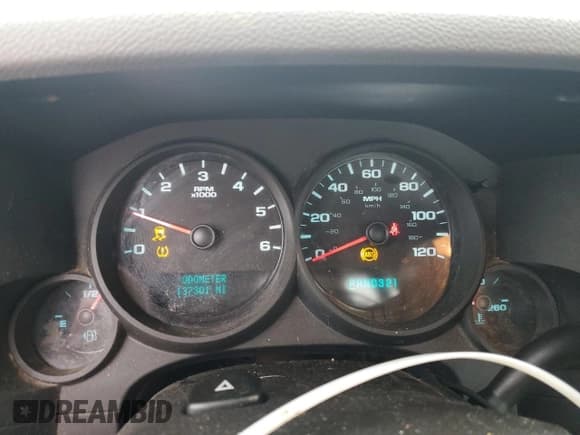 ✅ 2013 Chevrolet Silverado 1500 Work Truck • VIN: 1GCNCPEXXDZ312422 • Lot: 90666575. Listed on Copart with 137,301 mi. Free auction sales archive from the USA and detailed vehicle history report at DreamBid. Image 9.