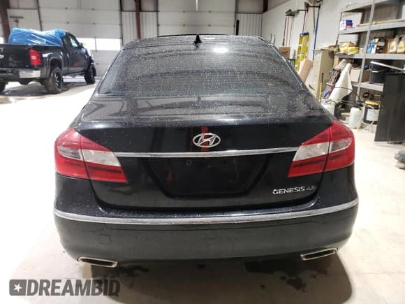 ✅ 2012 Hyundai Genesis 4.6L • VIN: KMHGC4DF9CU166098 • Lot: 56228335. Listed on Copart with 105,168 mi. Free auction sales archive from the USA and detailed vehicle history report at DreamBid. Image 6.