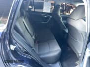 ✅ 2020 Toyota RAV4 XLE • VIN: 2T3W1RFV2LC061205 • Lot: 92652195. Wystawiony na Copart z przebiegiem 57 735 mil. Bezpłatny archiwum sprzedaży aukcyjnych z USA i szczegółowy raport historii pojazdu na DreamBid. Zdjęcie 6.