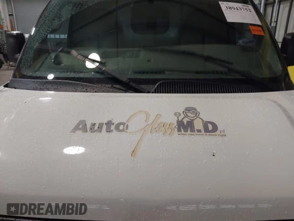 ✅ 2014 Chevrolet Express Cargo • VIN: 1GCSGAFX0E1112670 • Lot: 38943752. Wystawiony na IAAI z przebiegiem 75 527 mil. Bezpłatny archiwum sprzedaży aukcyjnych z USA i szczegółowy raport historii pojazdu na DreamBid. Zdjęcie 10.