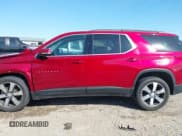 ✅ 2020 Chevrolet Traverse LT • VIN: 1GNEVHKW9LJ262631 • Lot: 43158904. Wystawiony na IAAI z przebiegiem 78 842 mil. Bezpłatny archiwum sprzedaży aukcyjnych z USA i szczegółowy raport historii pojazdu na DreamBid. Zdjęcie 14.