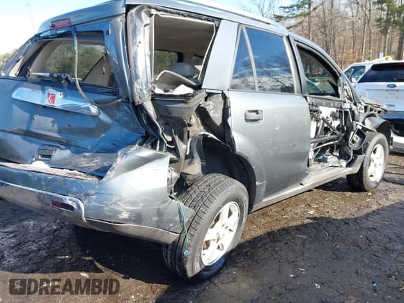 ✅ 2007 Saturn VUE I4 • VIN: 5GZCZ33D77S817031 • Лот: 41293566. Опубликован ранее на IAAI с пробегом Не указан. Бесплатный доступ к архиву аукционных продаж из США и подробный отчёт об истории автомобиля на DreamBid. Изображение 4.