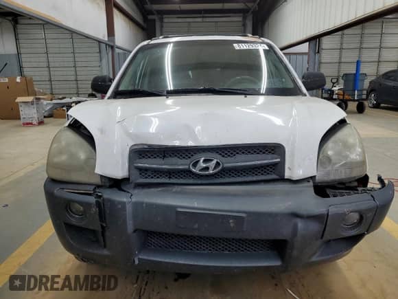 2007 Hyundai Tucson SE z VIN KM8JN12D17U524283, wystawiony jako Copart lot #81129324 z przebiegiem 181 350 mil mil oraz Szkoda całkowita • Salvage title. Historia ofert i sprzedaży dostępna na DreamBid. Obrazek 5.