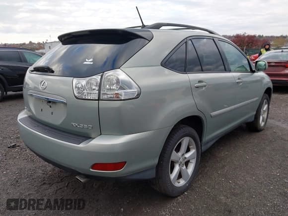 ✅ 2007 Lexus RX 350 • VIN: 2T2HK31U27C006362 • Лот: 43516534. Опубликован ранее на IAAI с пробегом 132 007 миль. Бесплатный доступ к архиву аукционных продаж из США и подробный отчёт об истории автомобиля на DreamBid. Изображение 4.