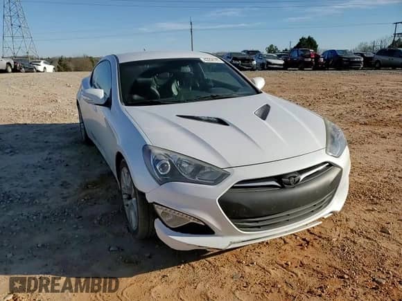 2015 Hyundai Genesis Coupe 3.8L Base с VIN KMHHT6KJ1FU128330, выставлен на аукционе Copart как лот 43268785 с пробегом 112 777 миль миль и Списание • Salvage title. История ставок и продаж доступна на DreamBid. Изображение 14.