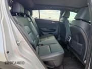 ✅ 2022 Kia Sportage Nightfall • VIN: KNDP63AC9N7961895 • Лот: 81672465. Опубликован ранее на Copart с пробегом 29 387 миль. Бесплатный доступ к архиву аукционных продаж из США и подробный отчёт об истории автомобиля на DreamBid. Изображение 11.