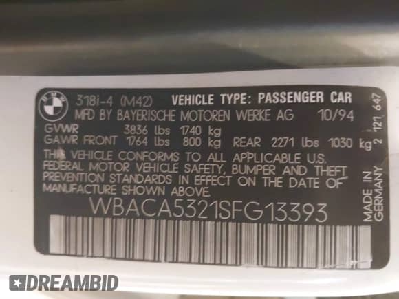 1995 BMW 3 Series z VIN WBACA5321SFG13393, wystawiony jako IAAI lot #41241124 z przebiegiem Nie podano mil oraz . Historia ofert i sprzedaży dostępna na DreamBid. Obrazek 9.