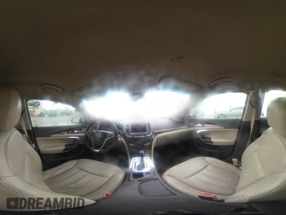 ✅ 2014 Buick Regal Premium I • VIN: 2G4GN5EX4E9323866 • Lot: 42072914. Wystawiony na IAAI z przebiegiem Nie podano. Bezpłatny archiwum sprzedaży aukcyjnych z USA i szczegółowy raport historii pojazdu na DreamBid. Zdjęcie 22.