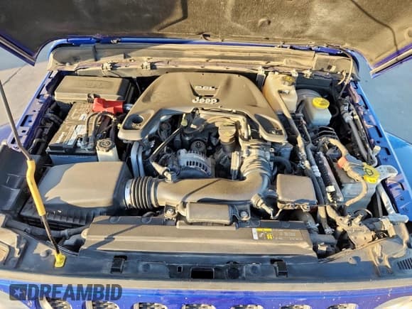 ✅ 2018 Jeep Wrangler Unlimited Sahara • VIN: 1C4HJXEG3JW315498 • Лот: 91733885. Опубликован ранее на Copart с пробегом 61 962 миль. Бесплатный доступ к архиву аукционных продаж из США и подробный отчёт об истории автомобиля на DreamBid. Изображение 12.