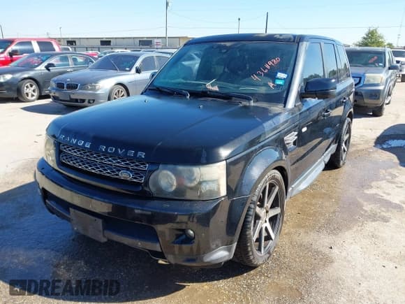 ✅ 2013 Land Rover Range Rover Sport HSE Lux • VIN: SALSK2D44DA799916 • Lot: 43611980. Listed on IAAI with 166,100 mi. Free auction sales archive from the USA and detailed vehicle history report at DreamBid. Image 17.