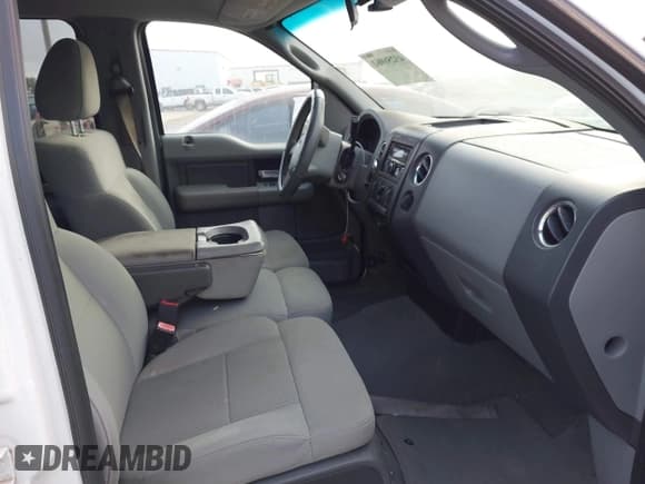 ✅ 2007 Ford F-150 XLT • VIN: 1FTRW12W97FB89140 • Lot: 43256961. Listed on IAAI with 178,982 mi. Free auction sales archive from the USA and detailed vehicle history report at DreamBid. Image 5.