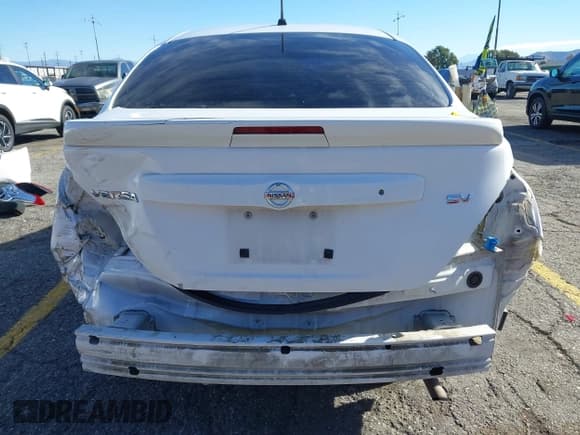 ✅ 2018 Nissan Versa SV • VIN: 3N1CN7AP2JL802219 • Lot: 43853053. Listed on IAAI with 120,601 mi. Free auction sales archive from the USA and detailed vehicle history report at DreamBid. Image 6.