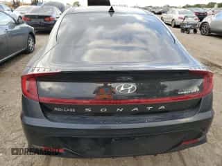 2020 Hyundai Sonata Limited с VIN 5NPEH4J21LH022375, выставлен на аукционе Copart как лот 70062332 с пробегом 25 134 миль миль и . История ставок и продаж доступна на DreamBid. Изображение 6.
