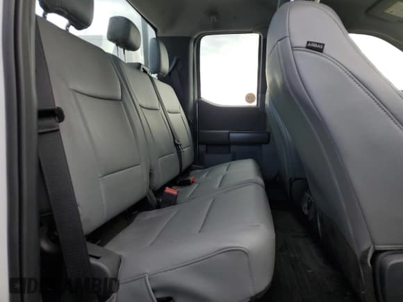 ✅ 2022 Ford F-150 XL • VIN: 1FTEX1CP2NKD42660 • Lot: 46555265. Wystawiony na Copart z przebiegiem 74 897 mil. Bezpłatny archiwum sprzedaży aukcyjnych z USA i szczegółowy raport historii pojazdu na DreamBid. Zdjęcie 10.