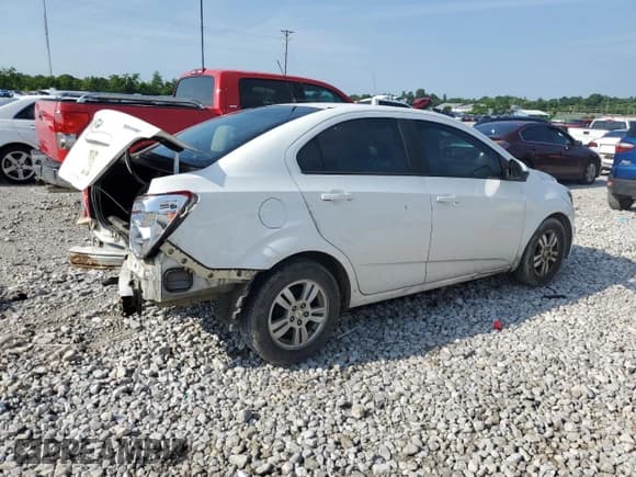 ✅ 2012 Chevrolet Sonic LS • VIN: 1G1JB5SHXC4182438 • Lot: 61587725. Listed on Copart with 260,014 mi. Free auction sales archive from the USA and detailed vehicle history report at DreamBid. Image 3.