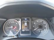 ✅ 2023 Toyota Tacoma SR • VIN: 3TMCZ5AN5PM558010 • Лот: 43358292. Опубликован ранее на IAAI с пробегом 26 117 миль. Бесплатный доступ к архиву аукционных продаж из США и подробный отчёт об истории автомобиля на DreamBid. Изображение 7.