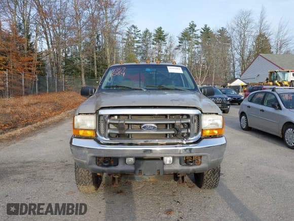 ✅ 2001 Ford F-250 XL • VIN: 1FTNF21L21EB87741 • Lot: 43591064. Wystawiony na IAAI z przebiegiem 54 724 mil. Bezpłatny archiwum sprzedaży aukcyjnych z USA i szczegółowy raport historii pojazdu na DreamBid. Zdjęcie 13.