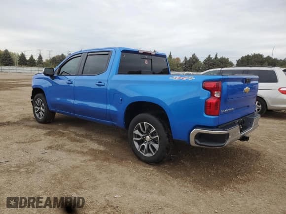 ✅ 2025 Chevrolet Silverado 1500 LT • VIN: 3GCUKDEDXSG213468 • Лот: 86147005. Опубликован ранее на Copart с пробегом 7 061 миль. Бесплатный доступ к архиву аукционных продаж из США и подробный отчёт об истории автомобиля на DreamBid. Изображение 2.