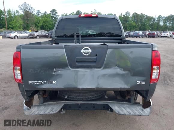 ✅ 2006 Nissan Frontier SE • VIN: 1N6AD07U86C423270 • Лот: 42206405. Опубликован ранее на IAAI с пробегом 149 222 миль. Бесплатный доступ к архиву аукционных продаж из США и подробный отчёт об истории автомобиля на DreamBid. Изображение 16.