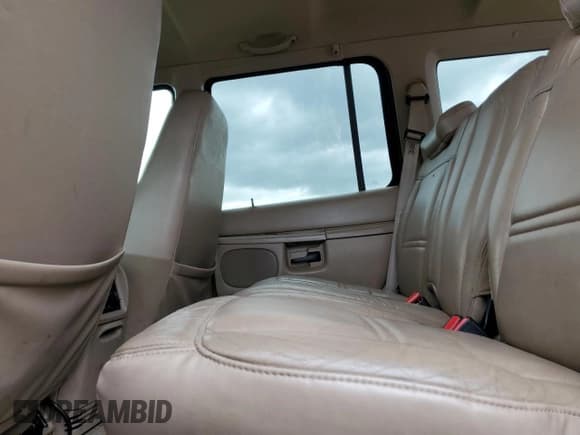 ✅ 1999 Mercury Mountaineer • VIN: 4M2ZU55P5XUJ20985 • Lot: 68666995. Listed on Copart with 179,607 mi. Free auction sales archive from the USA and detailed vehicle history report at DreamBid. Image 11.