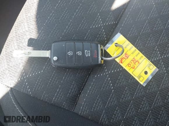 ✅ 2021 Kia Rio S • VIN: 3KPA24AD4ME400406 • Лот: 43061194. Опубликован ранее на IAAI с пробегом 46 933 миль. Бесплатный доступ к архиву аукционных продаж из США и подробный отчёт об истории автомобиля на DreamBid. Изображение 11.