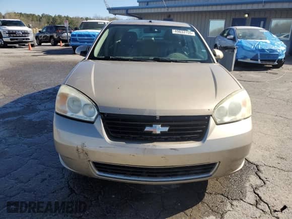 2006 Chevrolet Malibu Maxx LT z VIN 1G1ZT61846F104267, wystawiony jako Copart lot #49833155 z przebiegiem 178 491 mil mil oraz Szkoda całkowita • Salvage title. Historia ofert i sprzedaży dostępna na DreamBid. Obrazek 5.