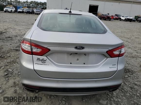 ✅ 2015 Ford Fusion SE • VIN: 3FA6P0H99FR272845 • Lot: 92658355. Wystawiony na Copart z przebiegiem 108 671 mil. Bezpłatny archiwum sprzedaży aukcyjnych z USA i szczegółowy raport historii pojazdu na DreamBid. Zdjęcie 6.