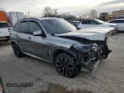 ✅ 2021 BMW X5 M • VIN: 5YMJU0C04M9F64315 • Лот: 82029464. Опубликован ранее на Copart с пробегом Не указан. Бесплатный доступ к архиву аукционных продаж из США и подробный отчёт об истории автомобиля на DreamBid. Изображение 4.