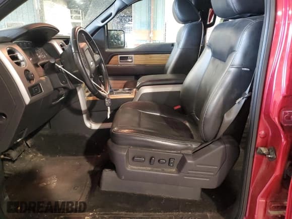 ✅ 2011 Ford F-150 XL • VIN: 1FTFW1EF4BKD20117 • Lot: 57483205. Wystawiony na Copart z przebiegiem 98 633 mil. Bezpłatny archiwum sprzedaży aukcyjnych z USA i szczegółowy raport historii pojazdu na DreamBid. Zdjęcie 7.