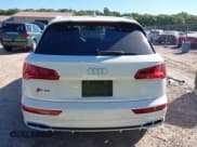 ✅ 2018 Audi SQ5 Premium Plus • VIN: WA1A4AFY2J2209672 • Lot: 43405238. Listed on IAAI with 61,075 mi. Free auction sales archive from the USA and detailed vehicle history report at DreamBid. Image 17.