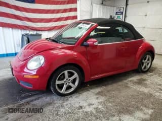 ✅ 2009 Volkswagen Beetle S • VIN: 3VWRG31Y99M401823 • Lot: 90843525. Wystawiony na Copart z przebiegiem 125 310 mil. Bezpłatny archiwum sprzedaży aukcyjnych z USA i szczegółowy raport historii pojazdu na DreamBid. Zdjęcie 1.