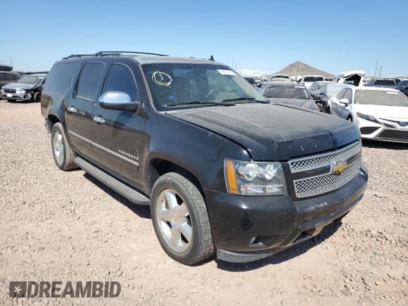 ✅ 2014 Chevrolet Suburban LTZ • VIN: 1GNSKKE72ER178233 • Lot: 74854114. Wystawiony na Copart z przebiegiem 120 570 mil. Bezpłatny archiwum sprzedaży aukcyjnych z USA i szczegółowy raport historii pojazdu na DreamBid. Zdjęcie 4.