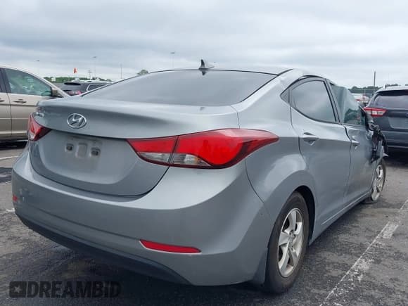 ✅ 2015 Hyundai Elantra SE • VIN: KMHDH4AE8FU311166 • Лот: 42535148. Опубликован ранее на IAAI с пробегом 126 753 миль. Бесплатный доступ к архиву аукционных продаж из США и подробный отчёт об истории автомобиля на DreamBid. Изображение 4.