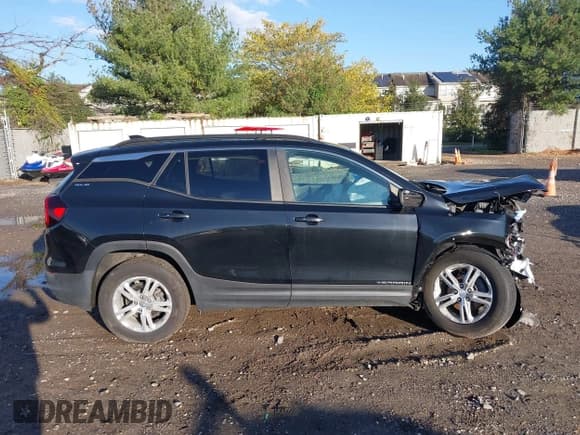✅ 2022 GMC Terrain SLE • VIN: 3GKALTEV3NL104997 • Lot: 43503449. Wystawiony na IAAI z przebiegiem Nie podano. Bezpłatny archiwum sprzedaży aukcyjnych z USA i szczegółowy raport historii pojazdu na DreamBid. Zdjęcie 14.