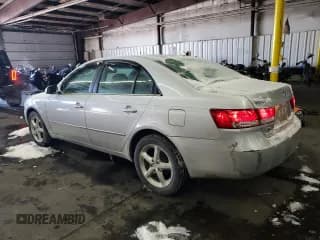 ✅ 2008 Hyundai Sonata SE • VIN: 5NPEU46C48H353052 • Лот: 41800295. Опубликован ранее на Copart с пробегом 85 626 миль. Бесплатный доступ к архиву аукционных продаж из США и подробный отчёт об истории автомобиля на DreamBid. Изображение 2.